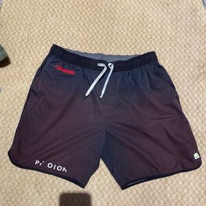 Vuori Mens XL Swim Boardshorts